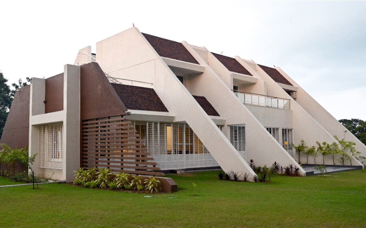 RETREAT BUNGLOW AT WAKESHWAR, NAGPUR