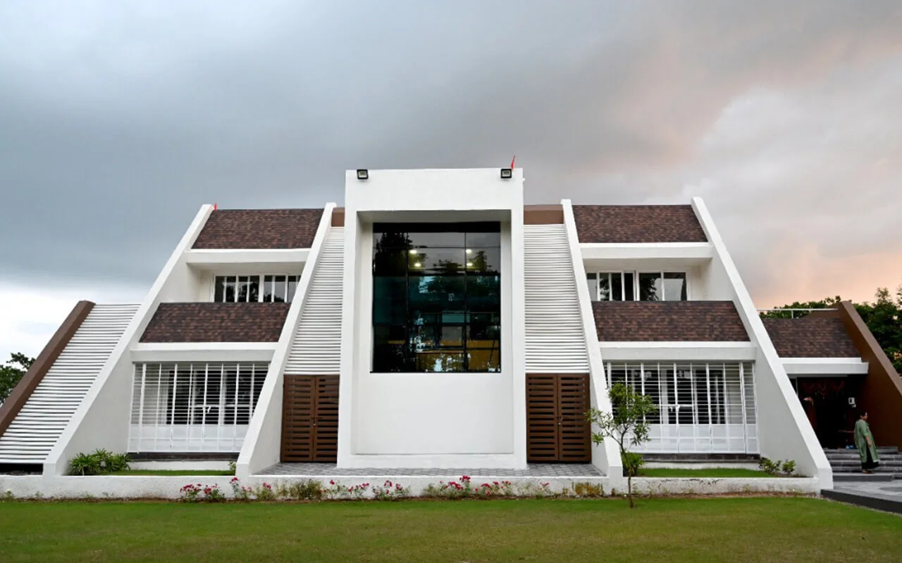 BUNGLOW AT WAKESHWAR, NAGPUR