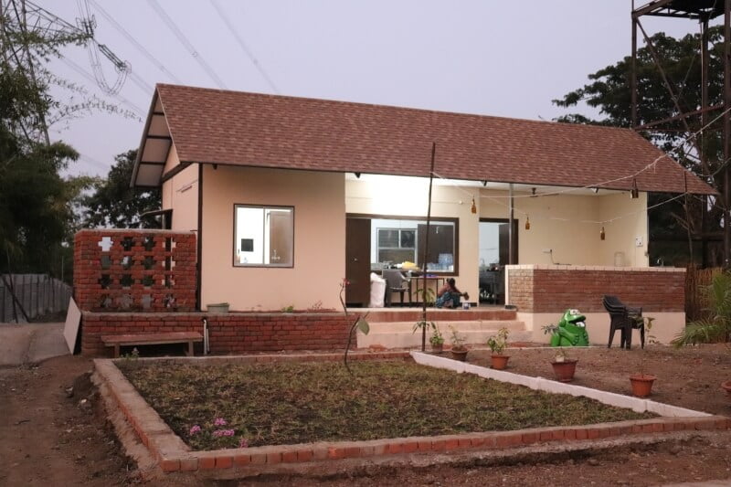 DINE OUT GARDEN RESTAURANT AT DHAMNA