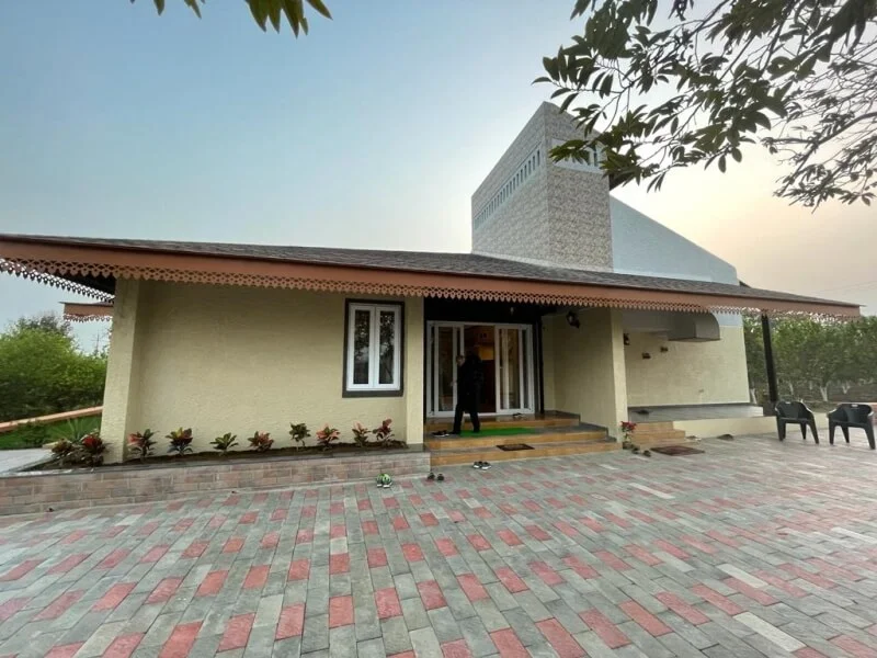 FARMHOUSE AT NIMJI